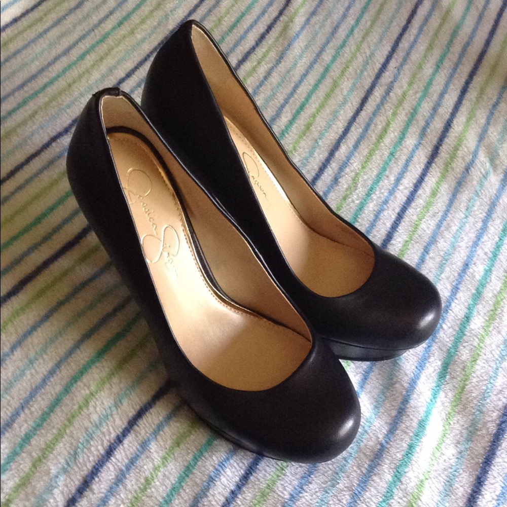 NWOT Jessica Simpson Heels (7.5)
